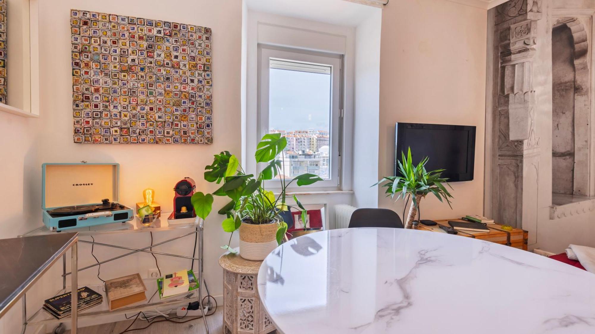Sunny Design Apt In Praca Das Flores By Lovelystay Lisbona Esterno foto
