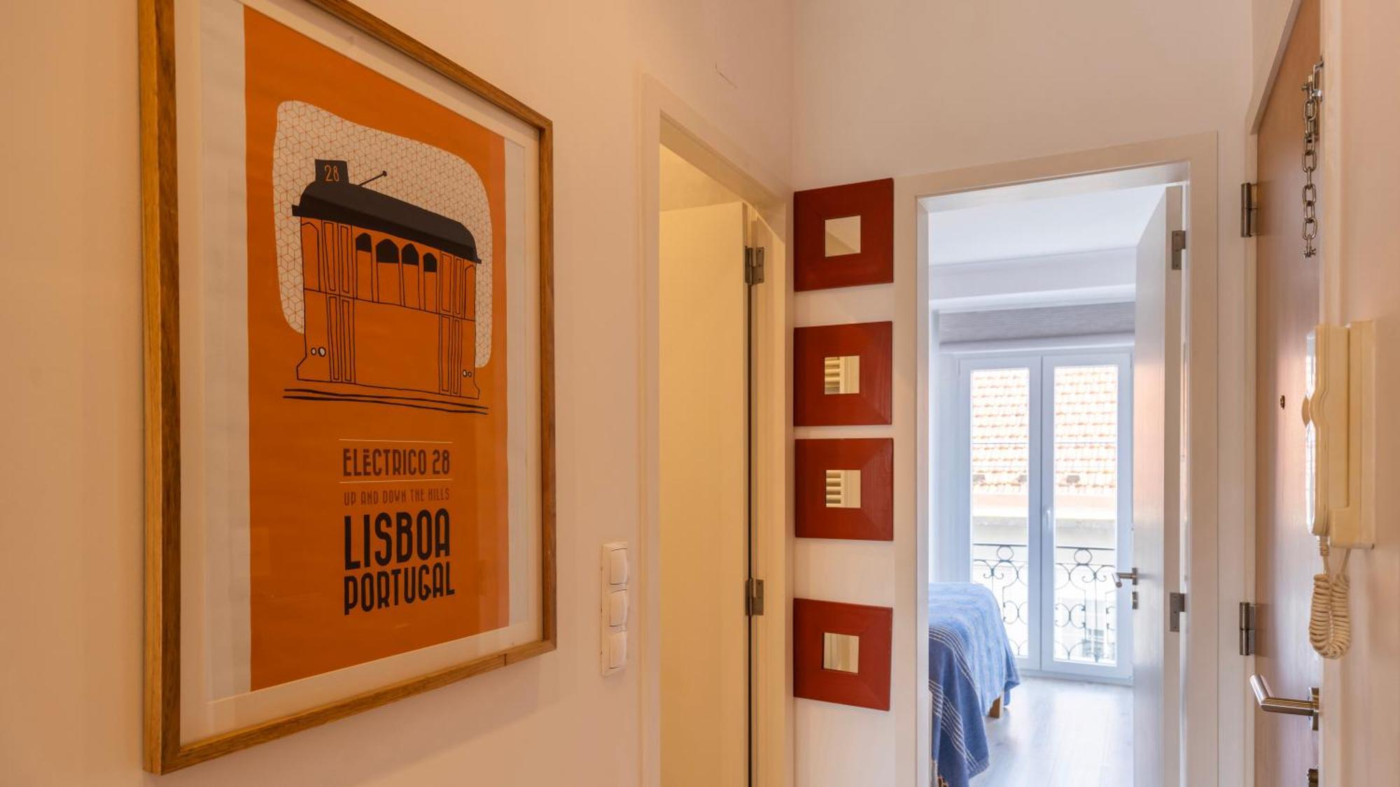 Sunny Design Apt In Praca Das Flores By Lovelystay Lisbona Esterno foto