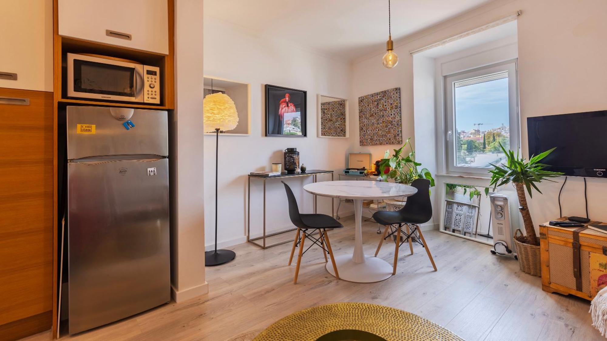 Sunny Design Apt In Praca Das Flores By Lovelystay Lisbona Esterno foto